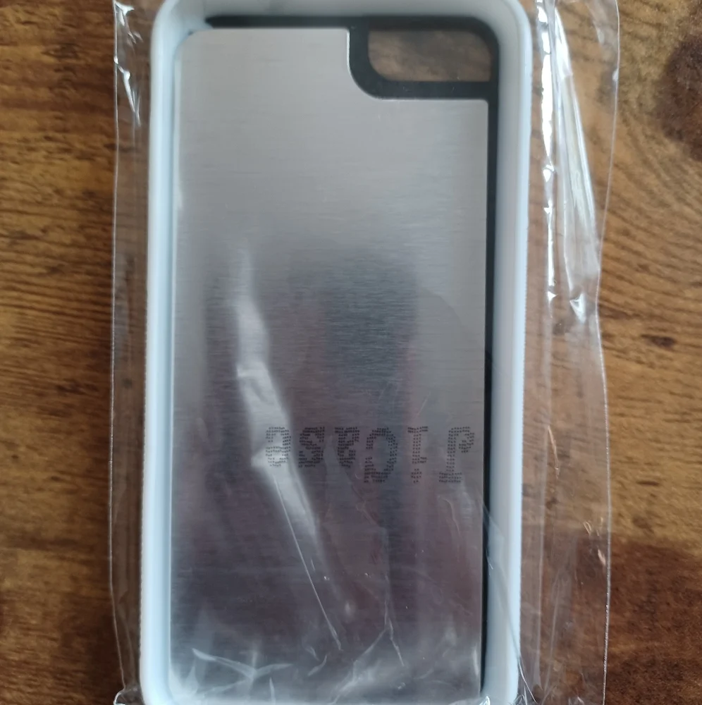 Phone cover for iPhone 7 white